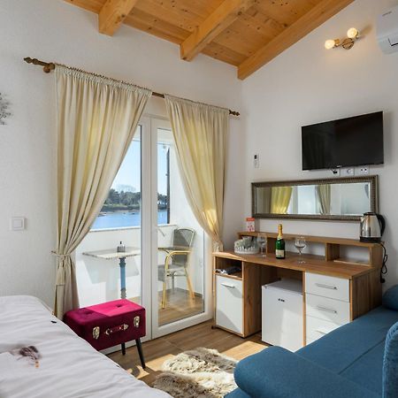 Villa Bonaca Савудрия Екстериор снимка
